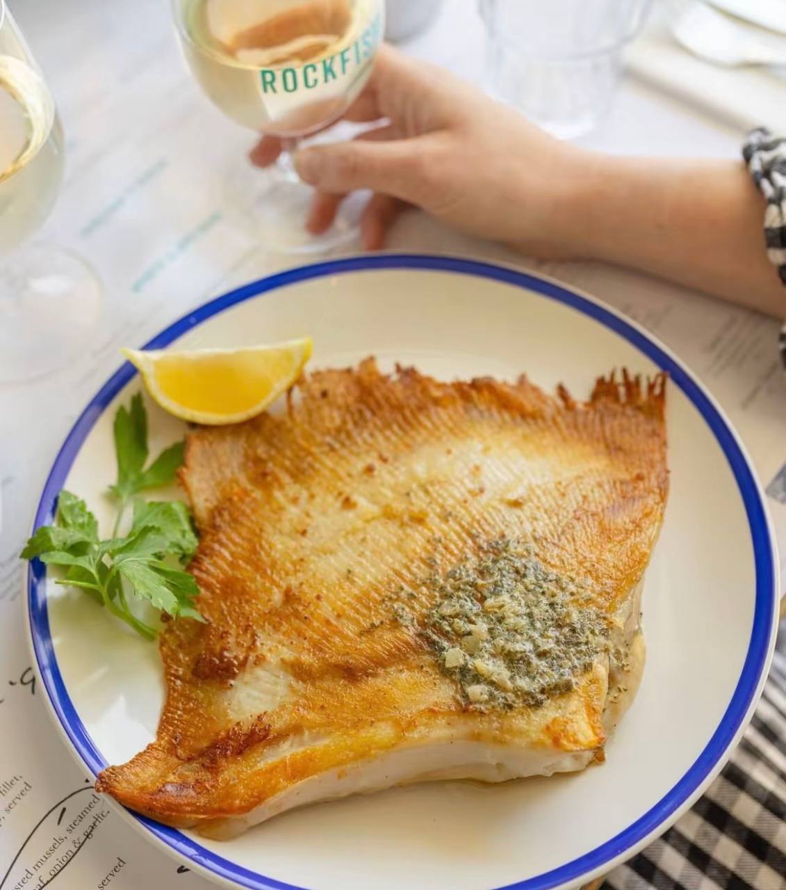 ๐ Deep-Sea Stingray Wings(Premium Thick-Cut) โ The Ultimate "Crunch" Experience in SG!